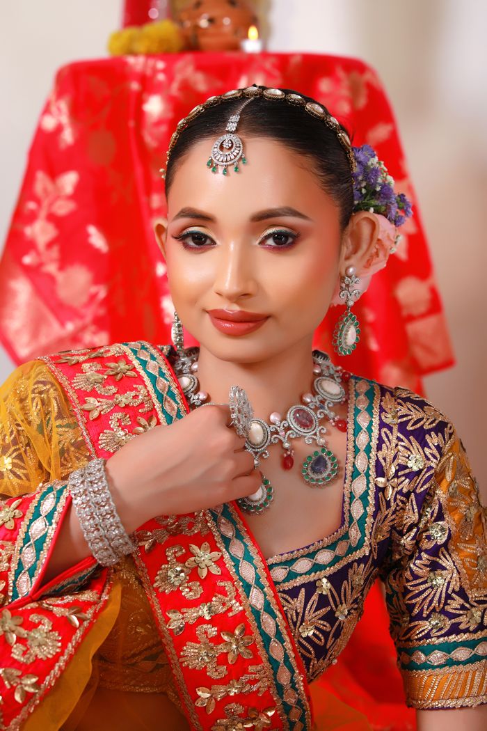 gallery-6 👑 Radiant Royalty – The Timeless Indian Bridal Glam 👑By https://www.amainternational.in/